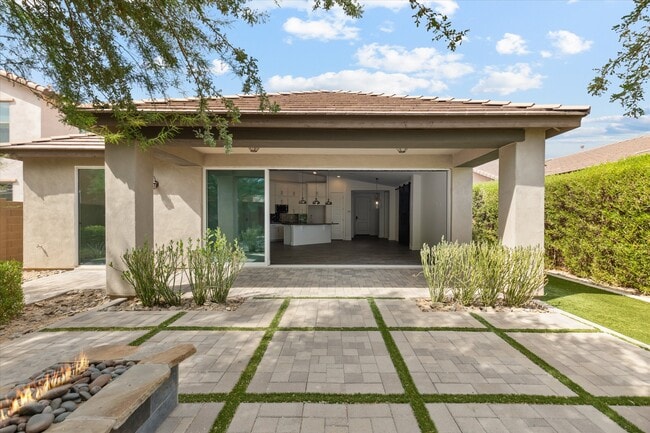 Building Photo - 4713 S Aileron Ln