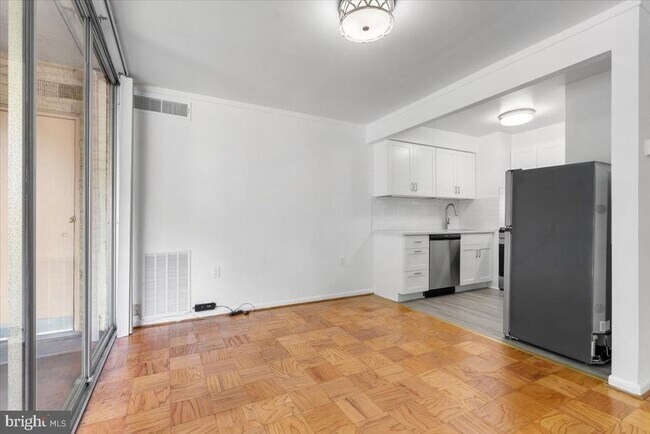 Building Photo - 4355 Ivymount Ct