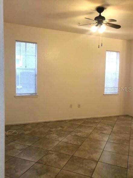 Building Photo - 102 Vista Verdi Cir