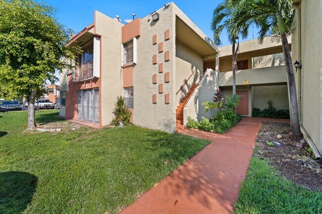 Building Photo - 9370 W Flagler St