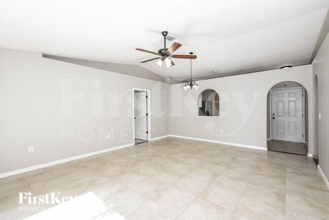 Building Photo - 1516 Vista Lake Cir