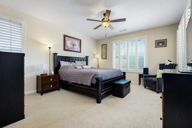 Building Photo - 60661 Juniper Ln