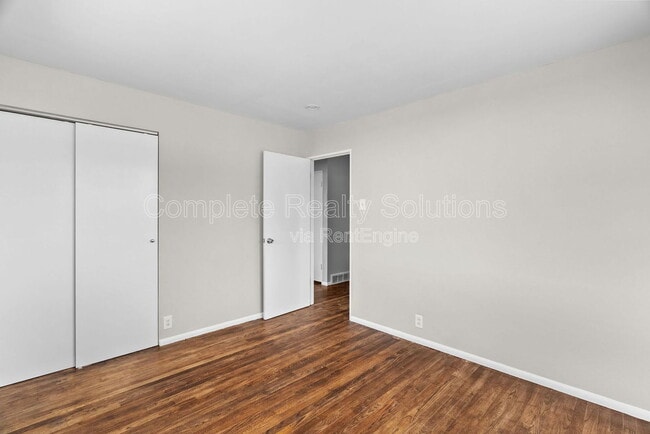 Building Photo - 10344 Viscount Dr