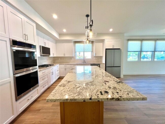 Building Photo - 323 Flint Ave