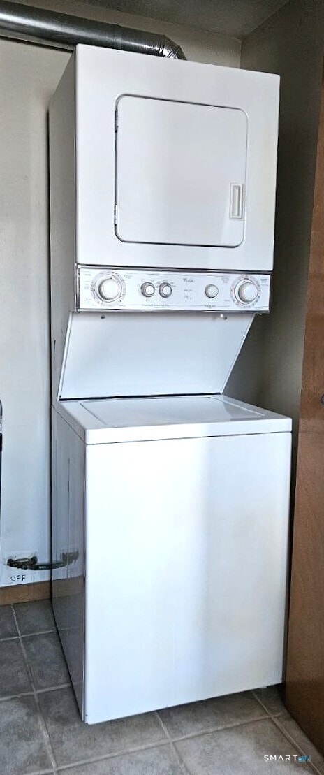 Building Photo - 482 East St