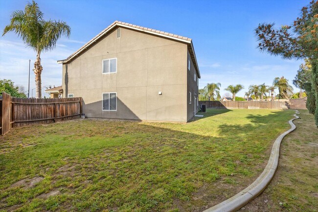 Building Photo - 9612 Pony Mountain Rd