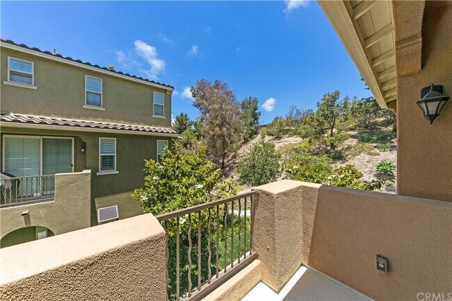 Building Photo - 1863 Hazel Ct