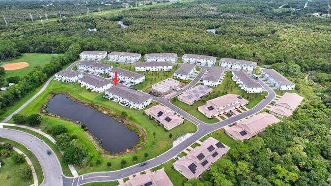Building Photo - 650 Waters Edge Ln