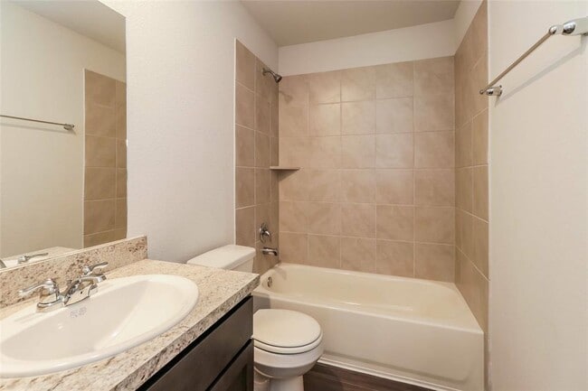 Building Photo - 2404 Bull Trout Dr