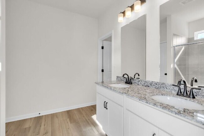 Building Photo - New Construction 3BR Townhome with Loft & 2-Car Garage in Downtown Travelers Rest