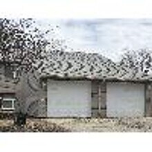 Building Photo - 2 bedroom 1.5 bathroom washer and dryer in unit