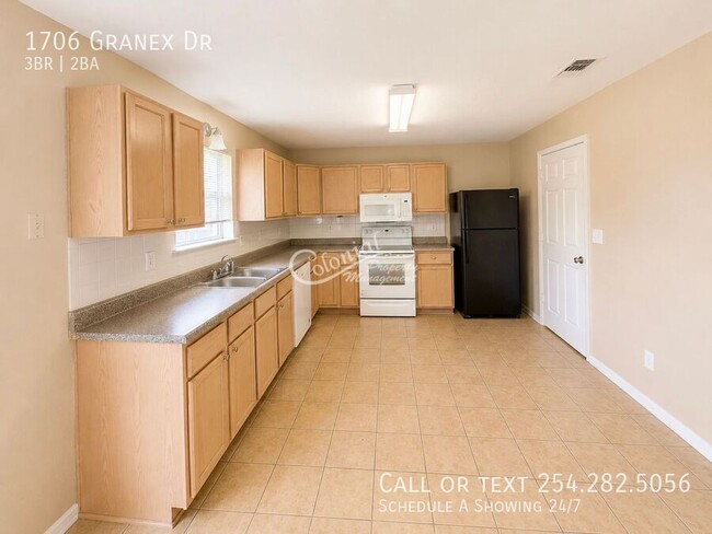 Building Photo - 1706 Granex Dr