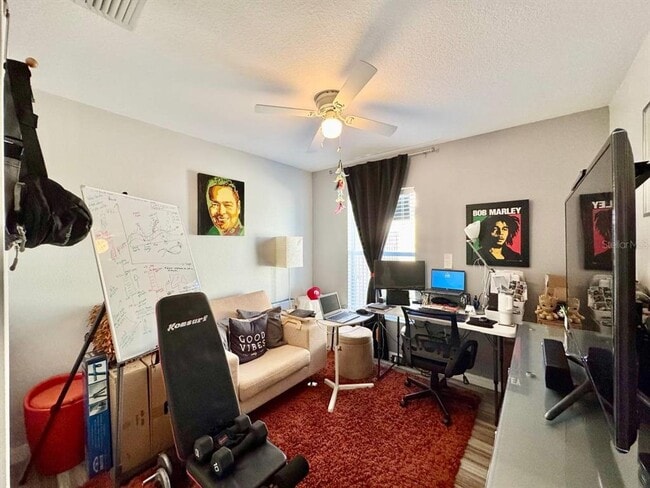 Building Photo - 30912 Bridgegate Dr