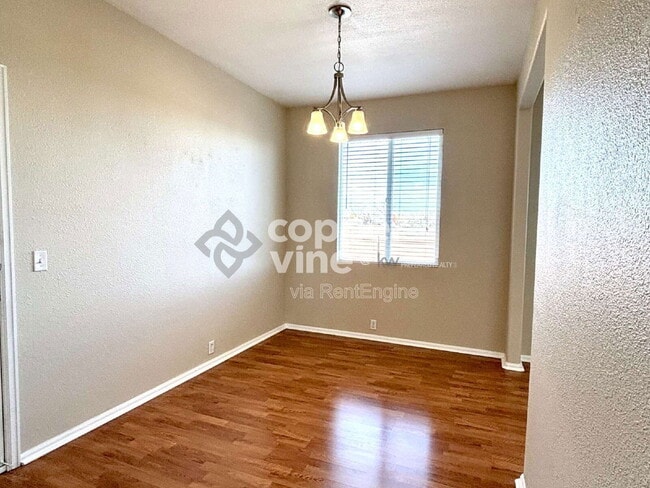 Building Photo - 3285 E 123rd Dr