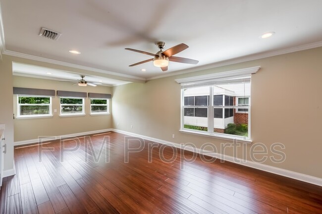 Building Photo - 4127 Shirley Ave
