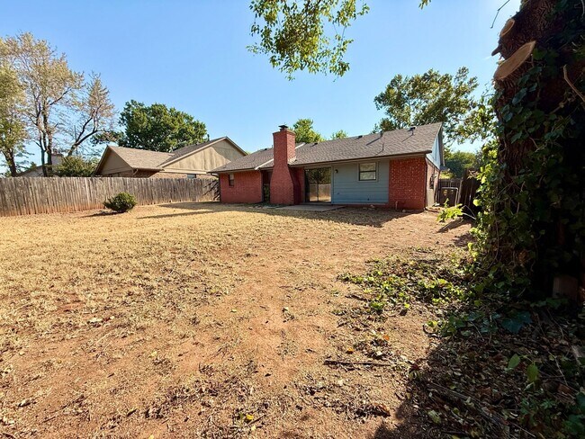 Building Photo - 3608 Peregrine Dr