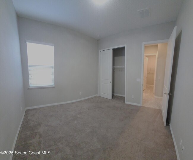 Building Photo - 1813 Hawksbill Ln