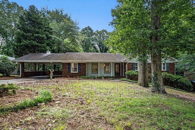 Building Photo - 175 Wavetree Dr