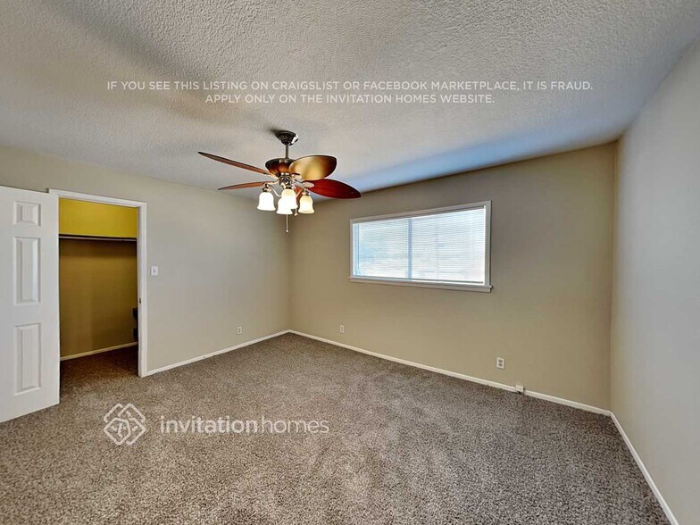 Building Photo - 1344 E Marilyn Ave