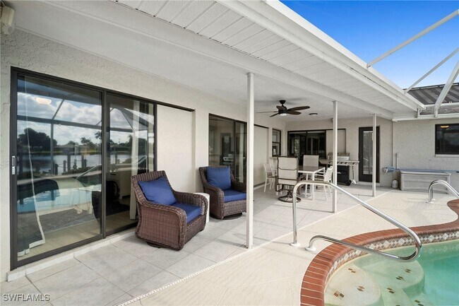 Building Photo - 4530 W Coral Cir