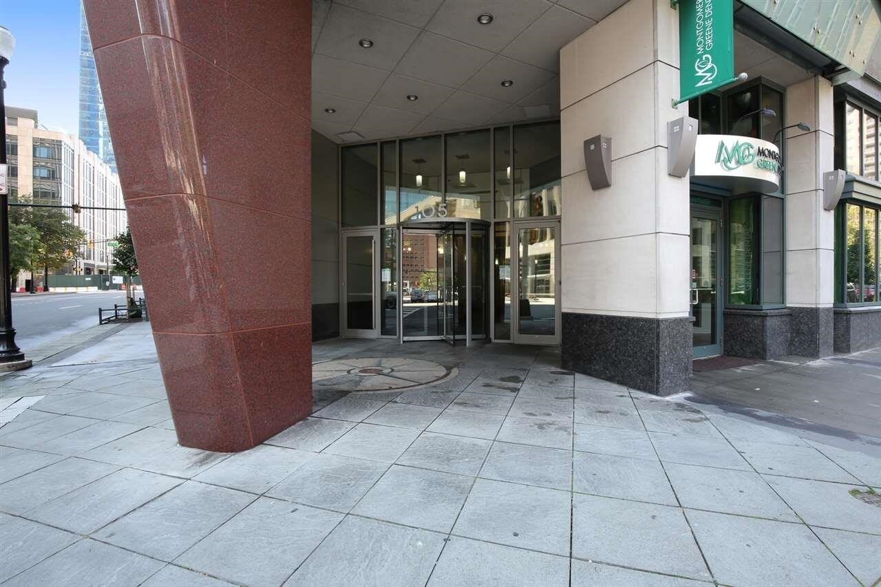 Building Photo - 105 Greene St