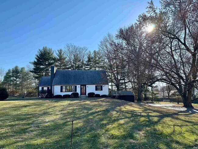Building Photo - 4480 E Janet Dr