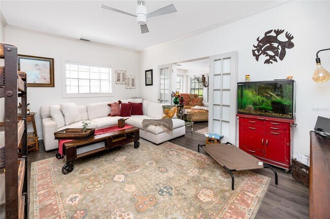 Building Photo - 1020 S Rome Ave