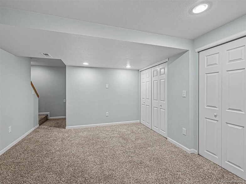 Building Photo - 1018 9th St