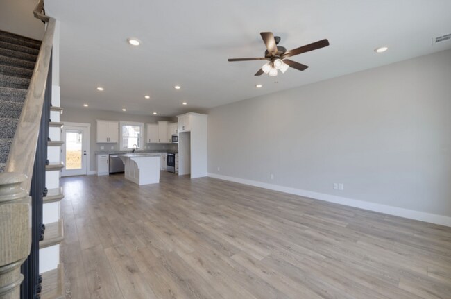 Building Photo - 2068 Rylee Wy