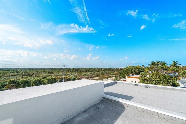 Building Photo - 13480 US-1