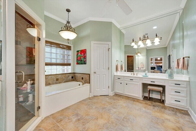 Building Photo - 3806 Canyon Bluff Ct