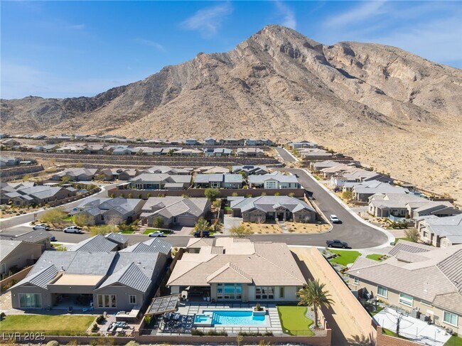 Building Photo - 3120 Greenscape Ln