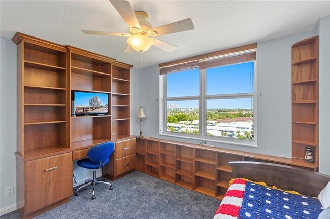 Building Photo - 5200 N Ocean Blvd