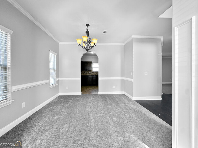 Building Photo - 794 Sugarloaf Way