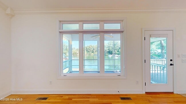 Building Photo - 110 Josephs Point
