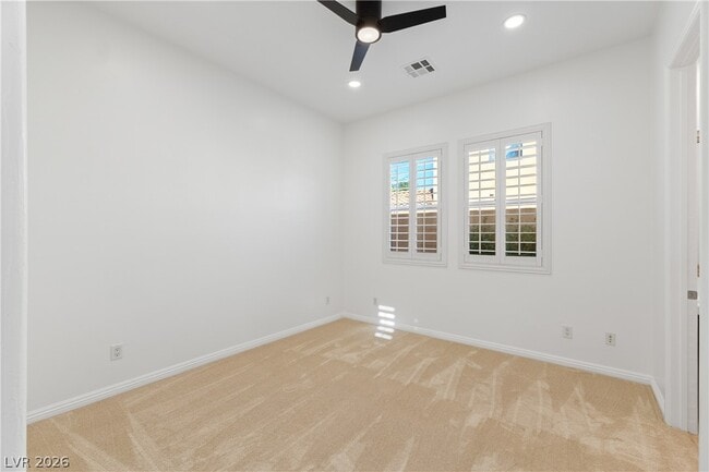 Building Photo - 11283 La Madre Ridge Dr