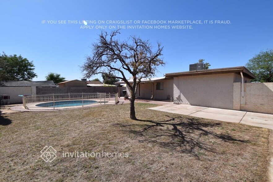 Building Photo - 3017 N 86th Ave