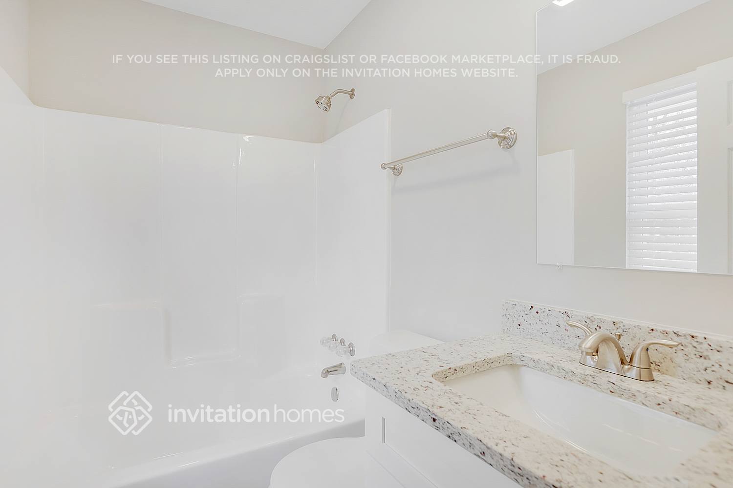 Building Photo - 834 Forest Path