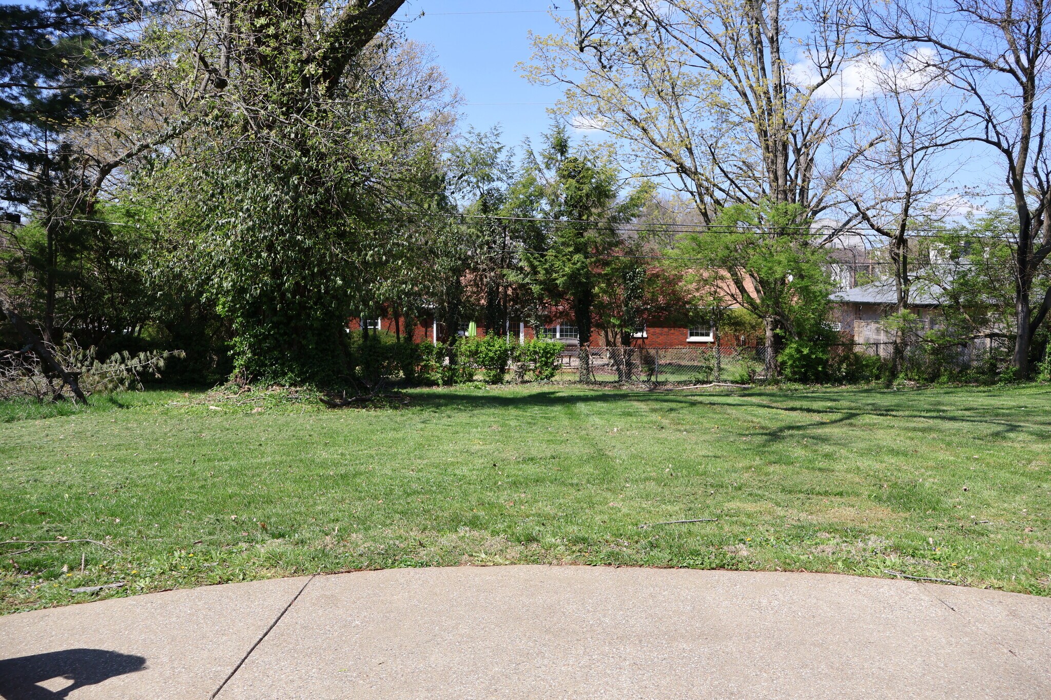 Building Photo - 3497 Castleton Hl
