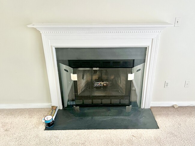 Living room fireplace - 2540 Providence Creek Rd