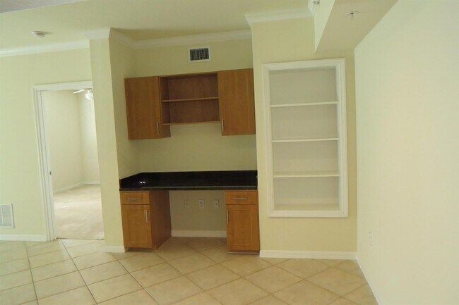 Building Photo - 6418 Emerald Dunes Dr