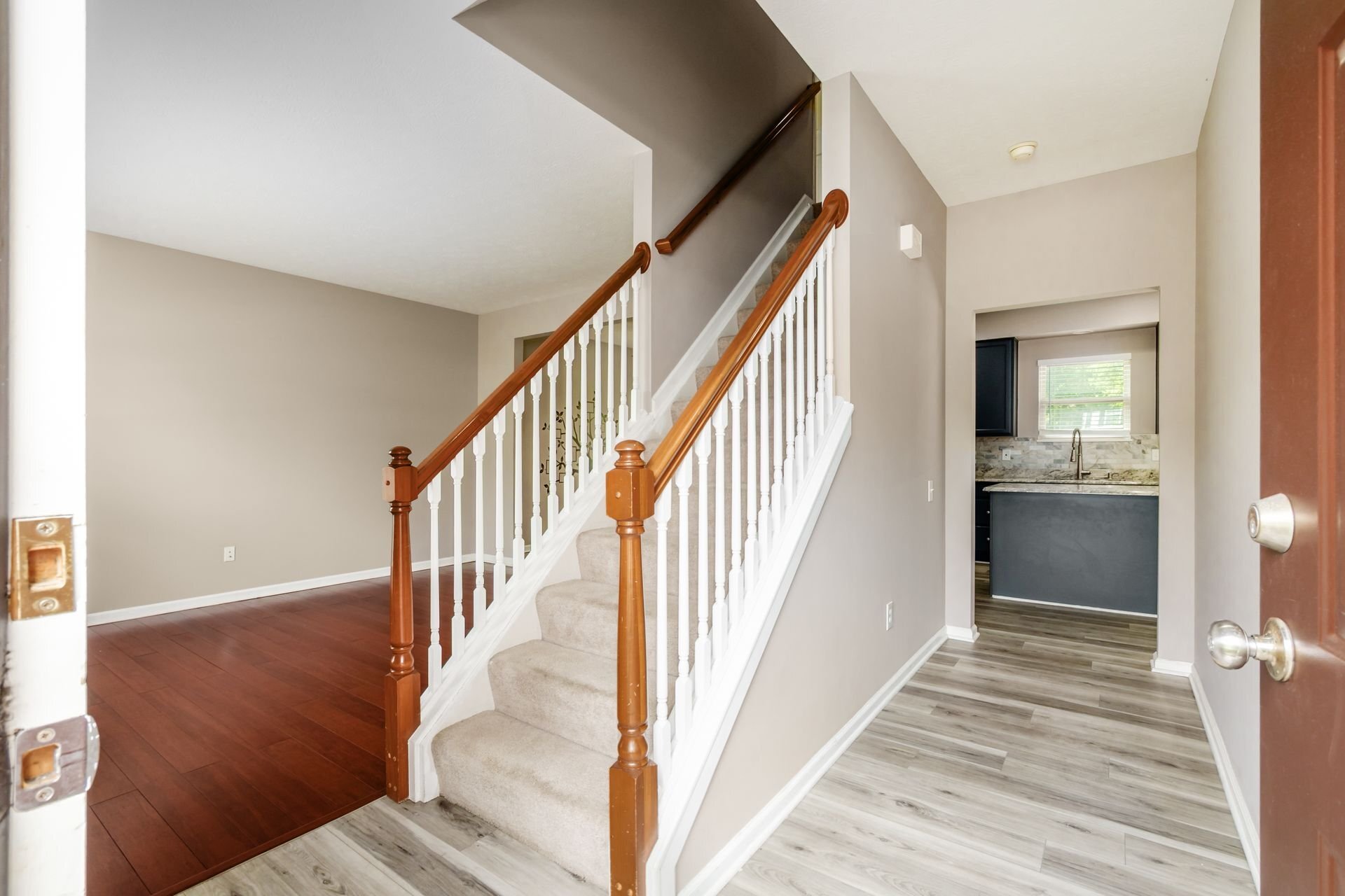 Building Photo - 1208 Briarshore Way