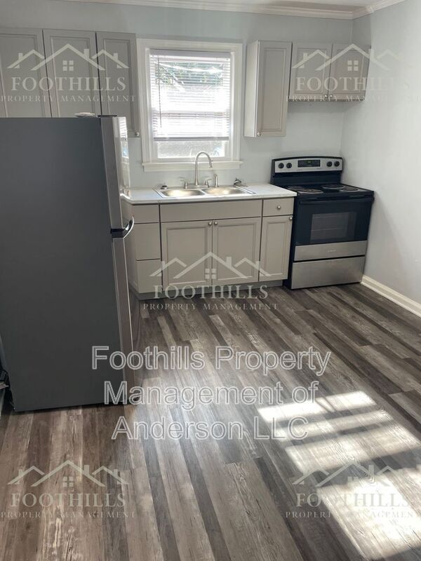 Building Photo - 3315 Berry Ln