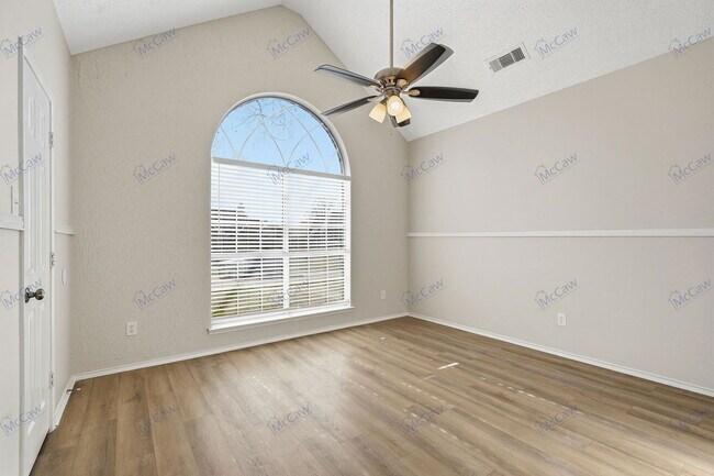 Building Photo - 2314 Stillwater Dr