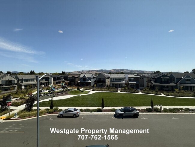 Building Photo - 209 Wellness Wy