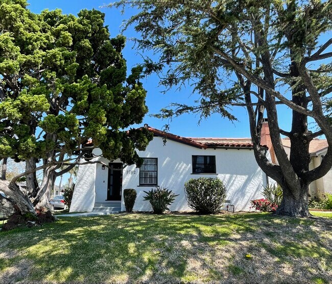 3702 Sawtelle Blvd 3702 Sawtelle Blvd Los Angeles CA 90066