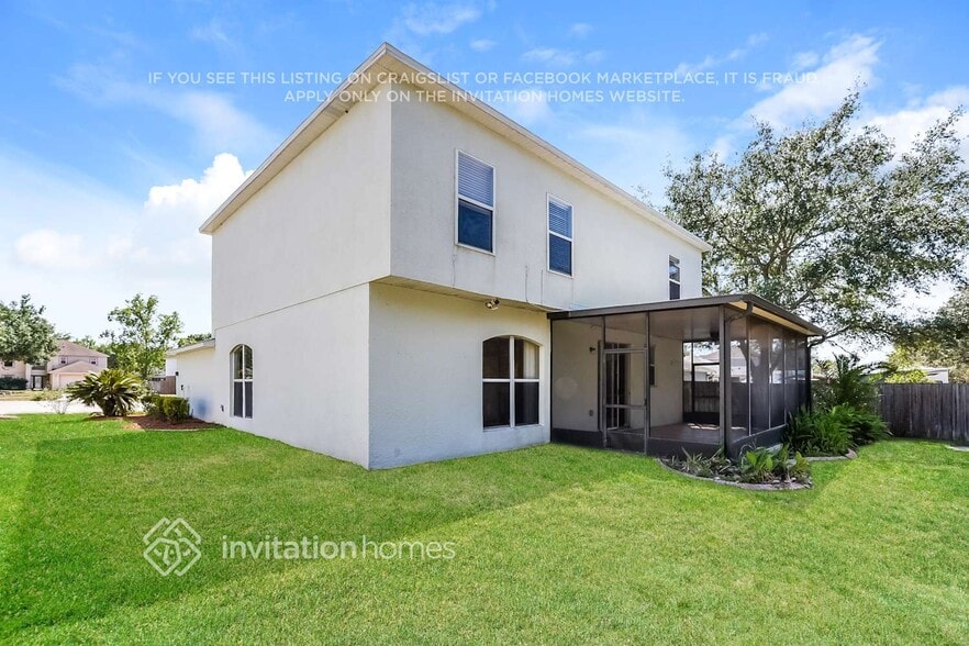 Building Photo - 371 Pebble Ct