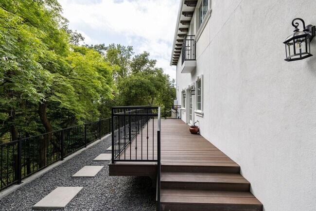 Building Photo - Coming Soon~ Private Wine Country Estate Retreat....
