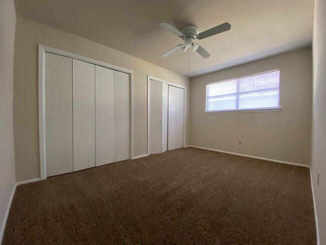 Building Photo - Sanger Avenue TriPlexes *LEASING SPECIAL A...