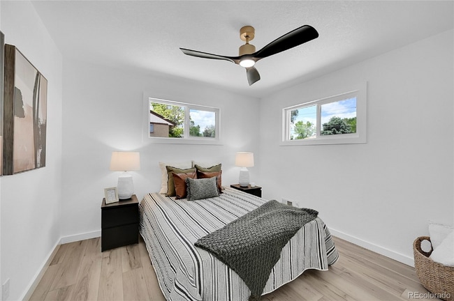 Building Photo - 461 W 71st Ave